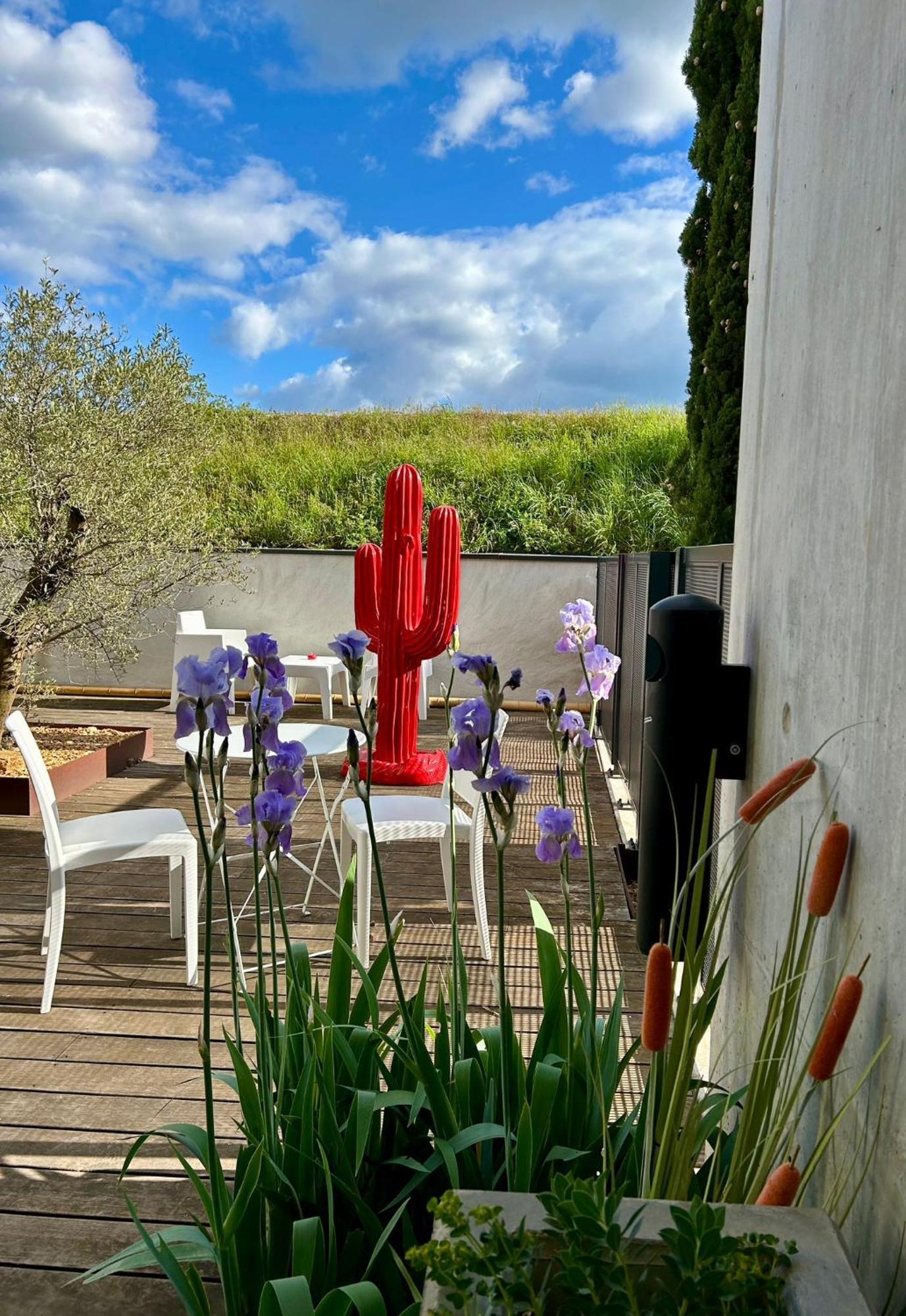 Le B Complexe Hotel Lozanne Exterior foto